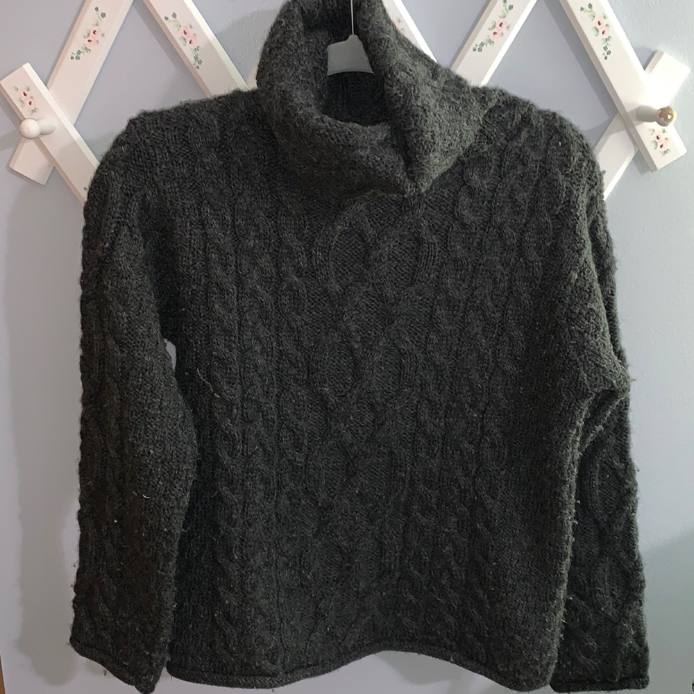 Dark Grey INIS CRAFTS merino wool sweater